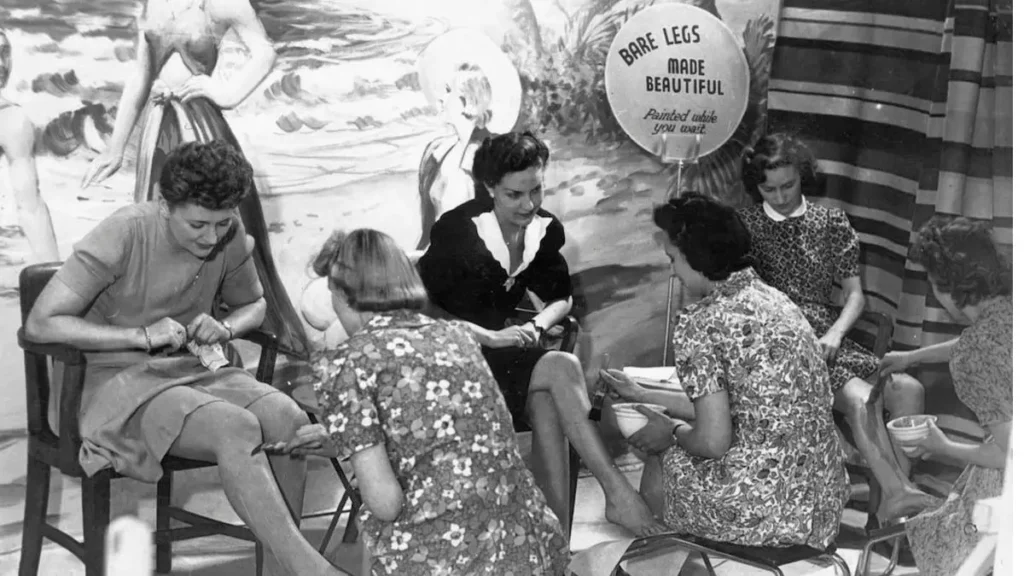 With Nylon Stockings Scarce, Women would Paint their Legs so it Looked like Stockings, 1940s